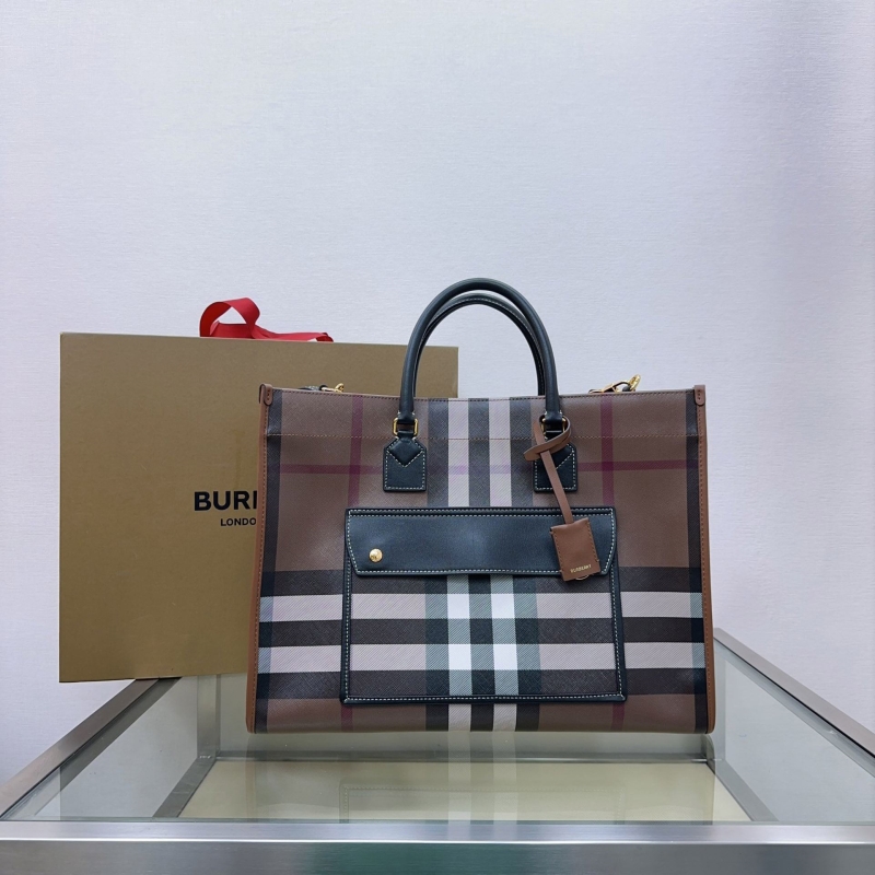 B**rry shopping bags